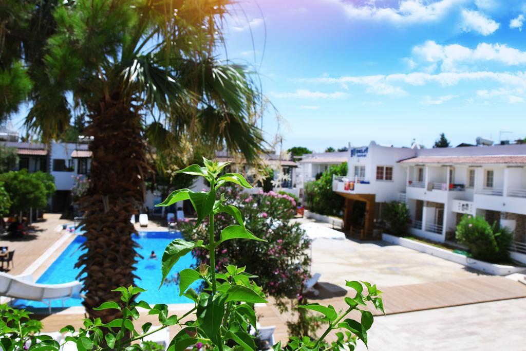 Delfi Hotel Spa & Wellness Center Bodrum Esterno foto