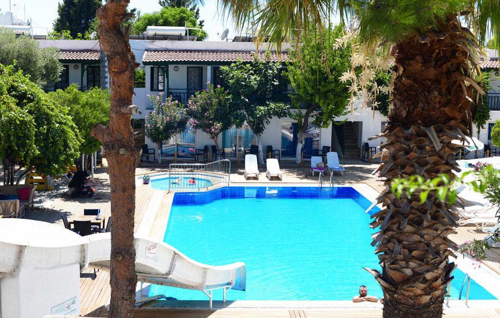 Delfi Hotel Spa & Wellness Center Bodrum Esterno foto