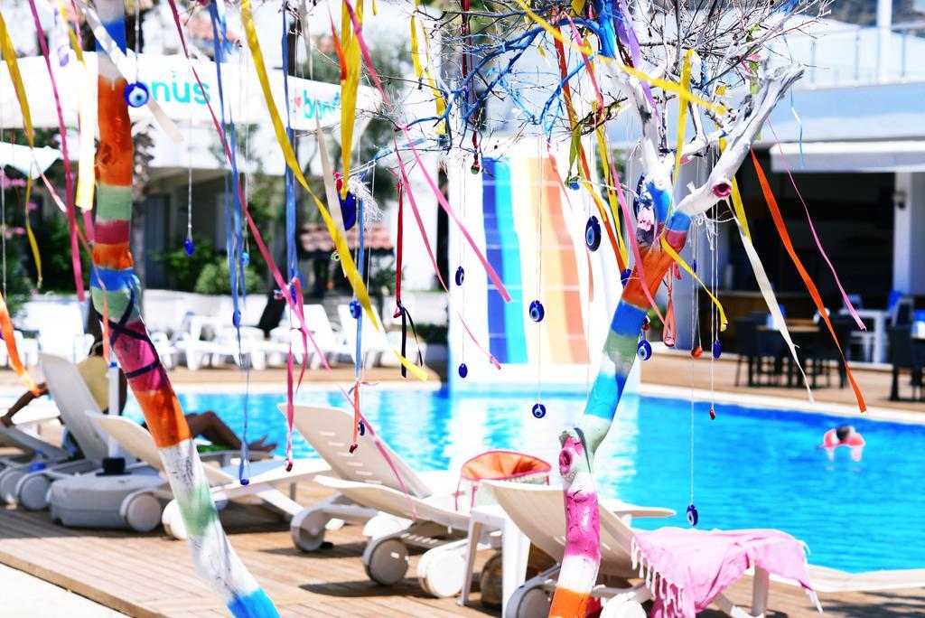 Delfi Hotel Spa & Wellness Center Bodrum Esterno foto