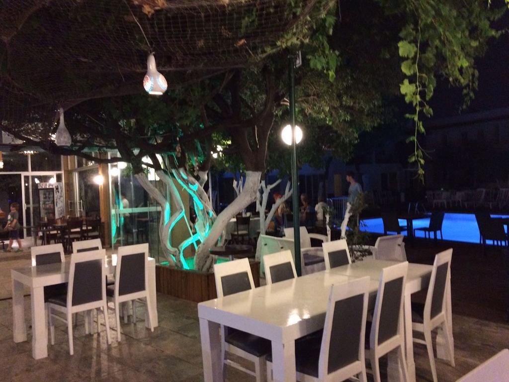 Delfi Hotel Spa & Wellness Center Bodrum Esterno foto